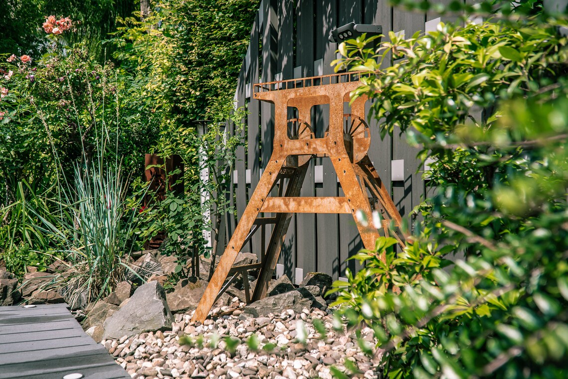 KUMPELKRAM Garten Förderturm aus Stahl rostig Rost Deko Etsy
