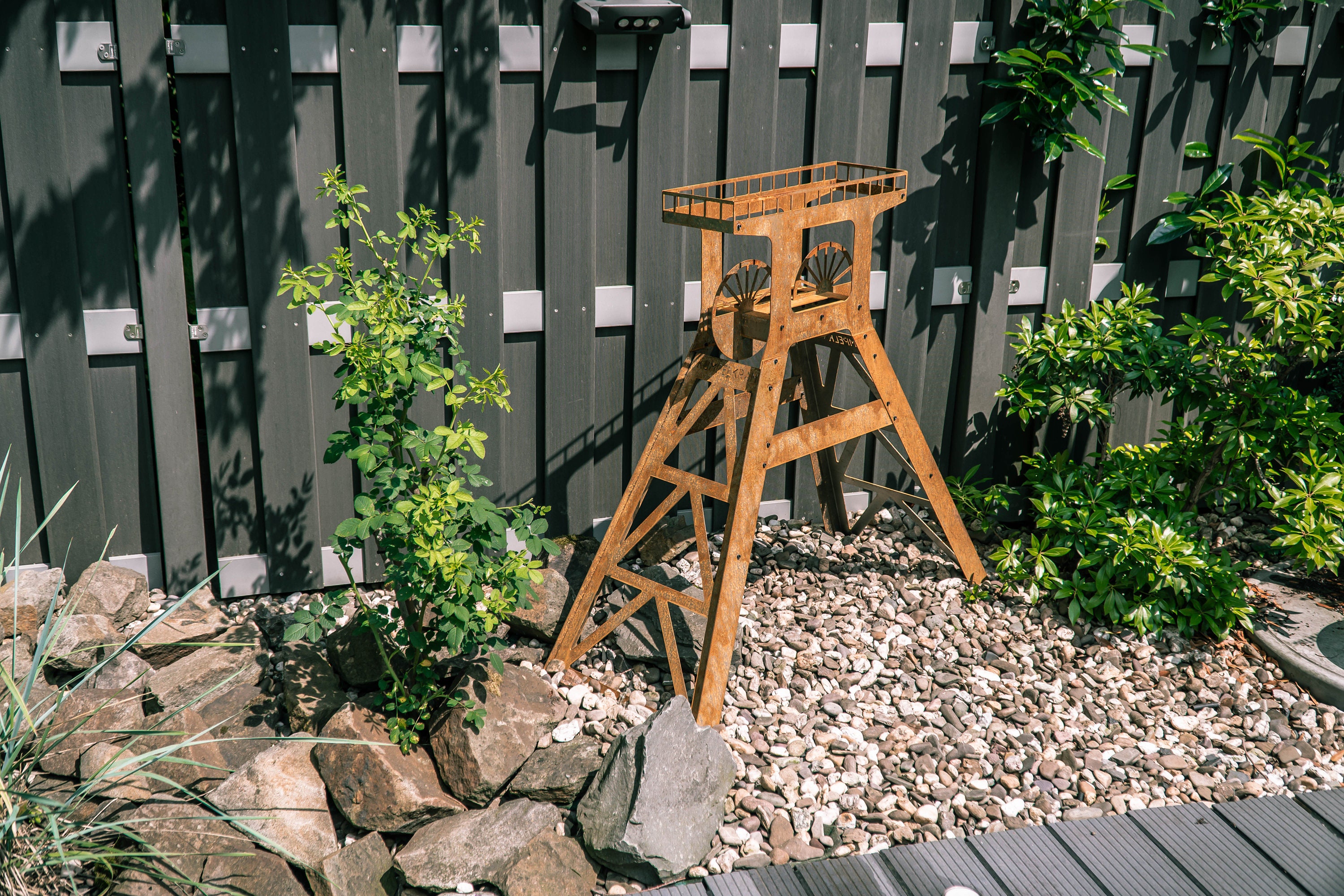 KUMPELKRAM Garten Förderturm aus Stahl rostig Rost Deko Etsy