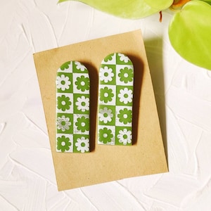 Fio - green earrings with white checkered flower pattern (seconds!)