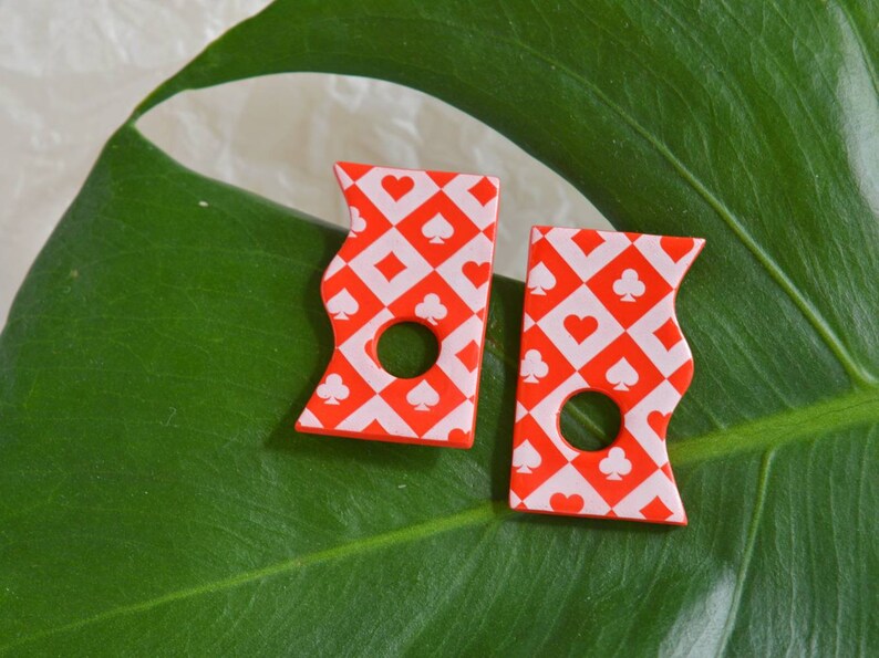 Checkered Solitaire Card Design Earrings Abstract Wave