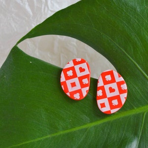 Checkered Solitaire Card Design Earrings Pebble