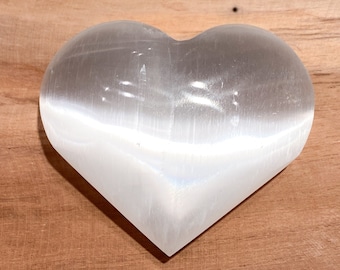 Selenite heart, 70-80 mm, selenite crystal, natural stone, Christmas gift,