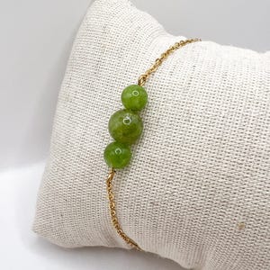 Natural Peridot Bracelet – August Birthstone Jewelry, Green Gemstone Bracelet, Silver Stainless Steel, Healing Gift for Her