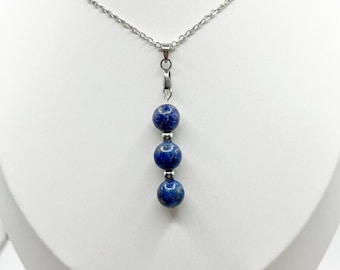 Collier Lapis Lazuli Femme, Pierre Naturelle Bleue, Pendentif, Acier Inoxydable Argenté, Bijou Énergie, Pierre de Naissance Septembre