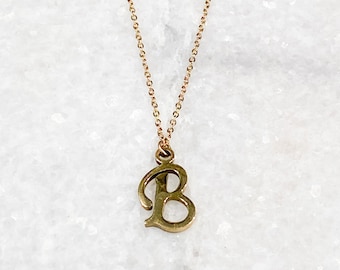Initial letter necklace in gold stainless steel, personalized necklace, Mother's Day gift, birthday gift, women's jewelry, alphabet