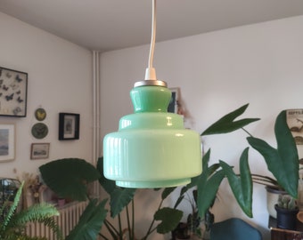 suspension opaline mint vintage