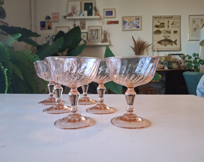 ヴーヴ・クリコ クリスタルシャンパングラス 6個セット - イエロー