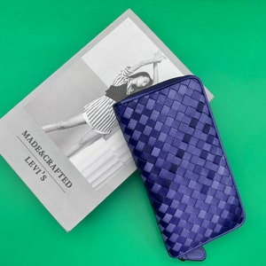 Long sheepskin wallet with zipper, light and soft hand-woven women's genuine leather clutch bag, high quality new double purple mother gift