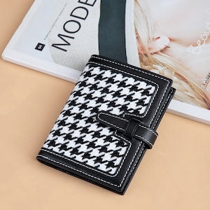 Nueva cartera con estampado de piel de vaca para mujer, diseño de nicho, plegable, de cuero genuino, estilo simple, billetera de celebridades de Internet, estilo corto