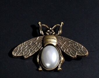 Vintage Gold Bumble Bee Bug Lapel Pin Boho Tarnished Bronze Brooch for Suit Blazer