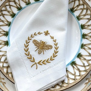 French Bee Laurel Embroidered Napkin | Elegant Bee Linen Embroidery Cocktail Napkin | Wedding Gift | Hostess Gift Set | Mothers Day Gift