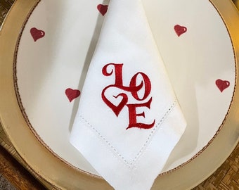 Valentinstag Herz-Servietten | Bestickte Serviette | Liebe Stoffservietten | Jubiläum Serviette | Gastgeschenk | Hochzeitsgeschenk