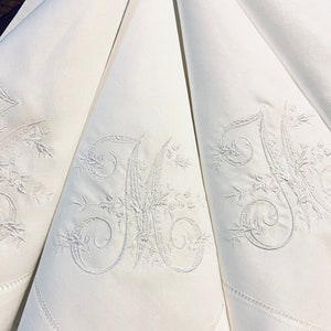 Victorian Monogrammed Linen Dinner Napkin/Placemat Sets | Set of 4 | Custom Napkin | Elegant Embroidered Napkin | Wedding Gift
