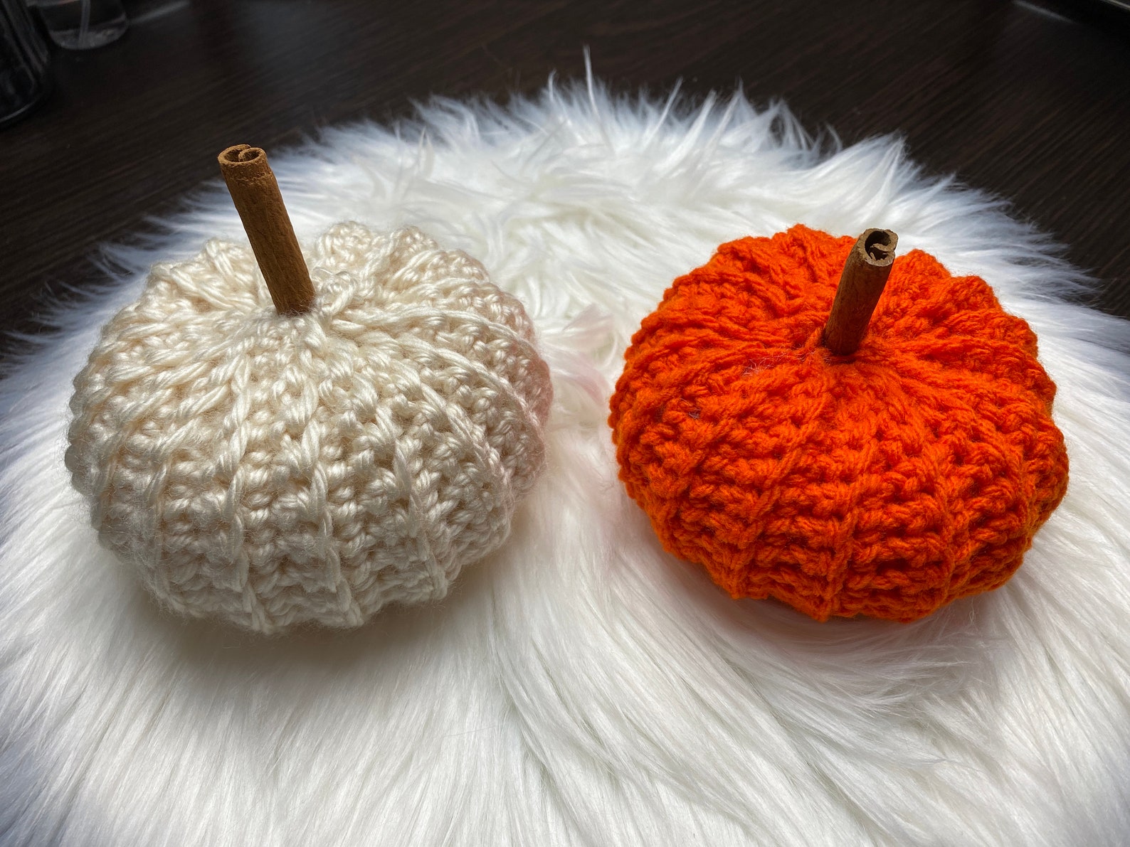 Set of 2 Crochet Pumpkins With Cinnamon Stick Stem Etsy