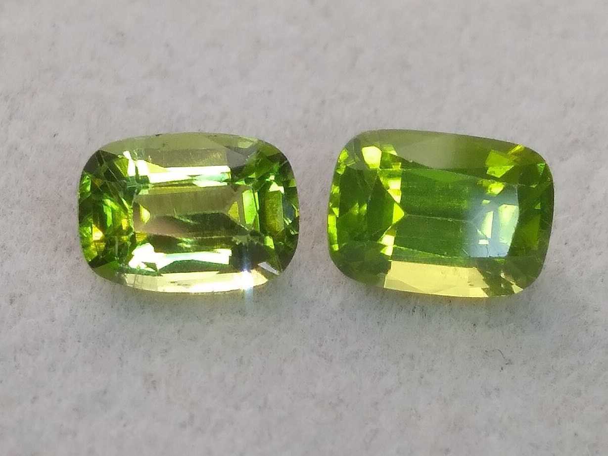 Peridot. Arizona peridot. American gemstone. Paired cushion Etsy