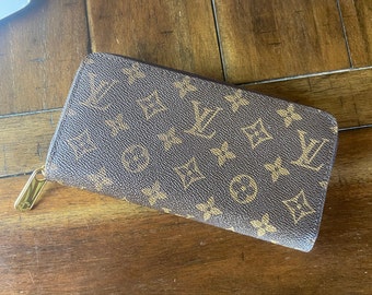 Vintage Louis Vuitton Monogram Wallet 