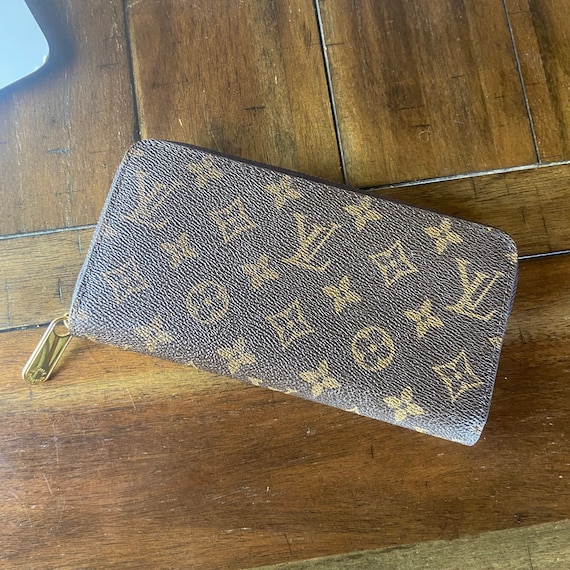 Louis Vuitton MARCO Wallet Billfold Monogram VIntage Authentic SD0968 Box