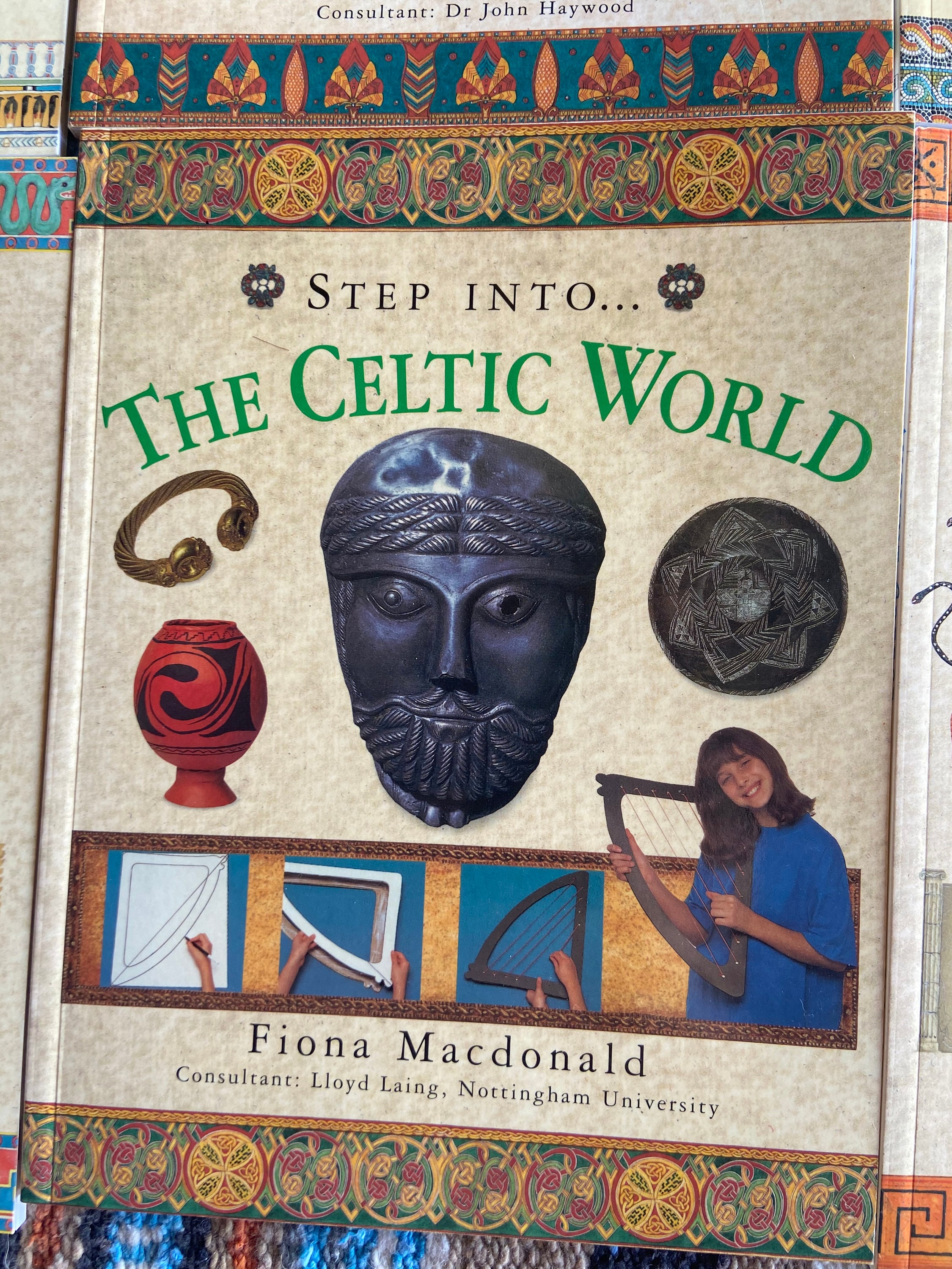 8 Books Step Into the Celtic World Aztec & Maya Romaine - Etsy