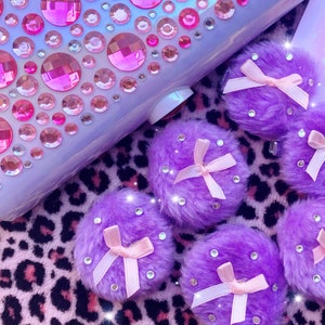 Kawaii Gyaru Powder Puff Rhinestone Hair Clip