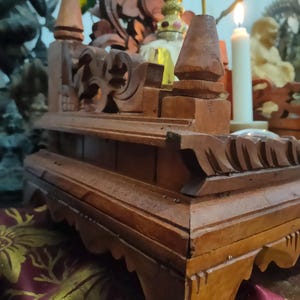 Vintage Teak Singhasan With Carved Horse Heads - Ca 1950's Vintage Teak Singhasan With Carved Horse Heads - Ca 1950's
