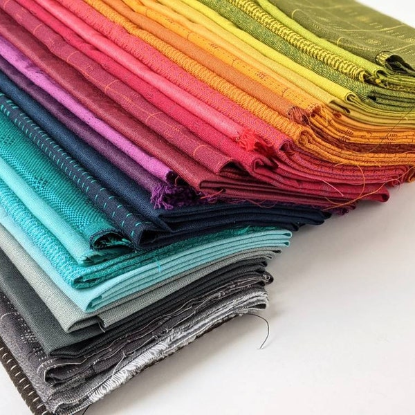 Rainbow fat quarter bundle, Shot Cotton, Guicy Guice fabric, Cotton fabric bundle, Essex linen, Peppered Cotton, Quilting fabric bundle