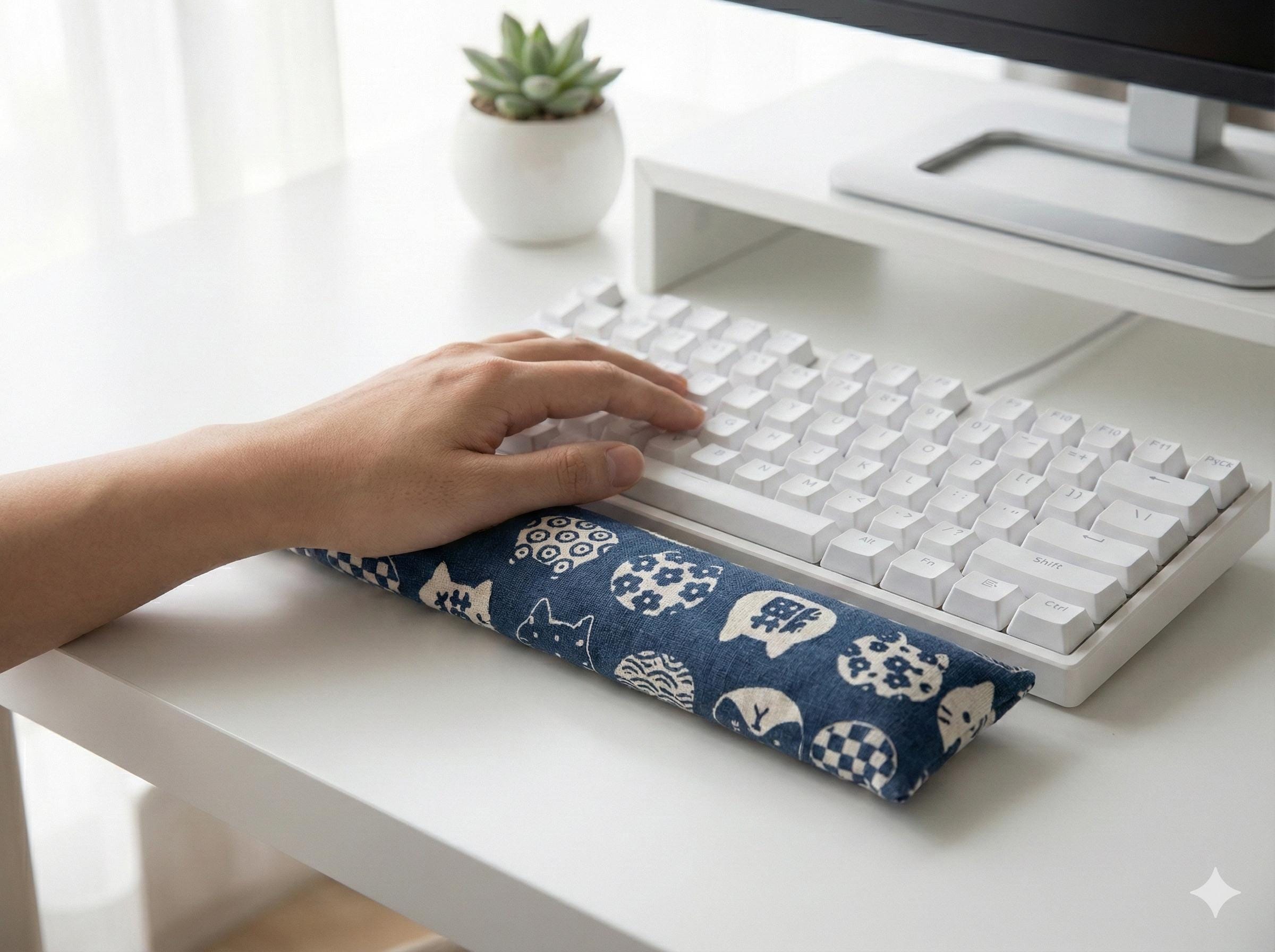 Wrist rest - Etsy 日本