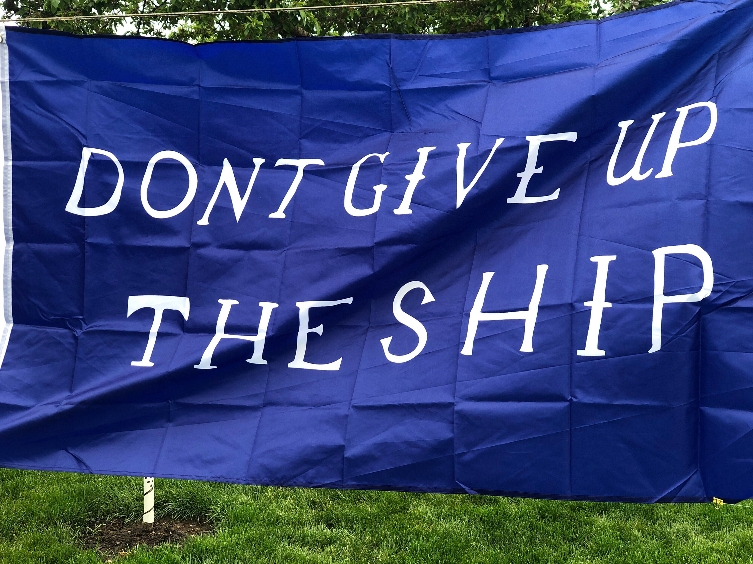 RFCO 12x18 Inch Historical Flag – Commodore Perry 'Don't Give Up The Ship' Garden Flag