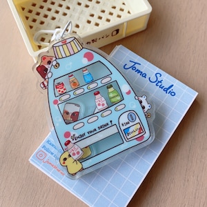 Kawaii Vending machine shaker keychain | Cute shaker charms and accessories | Mochi Cat and Friends