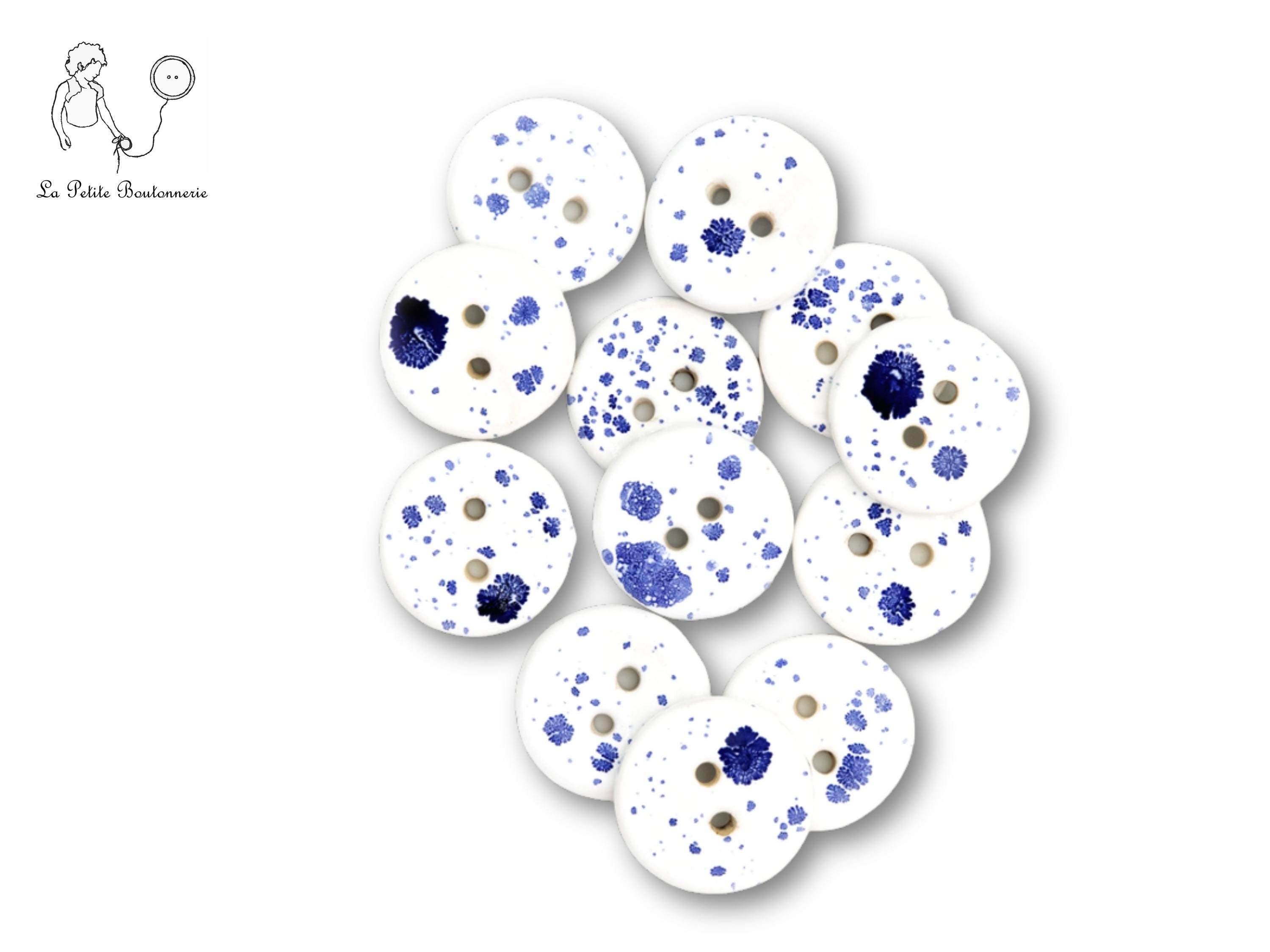 Set of 6 round ceramic buttons - White enamel speckled with blue - Handmade ceramic buttons - White and blue