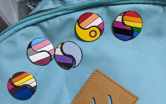 Looks like big twist added more of the sneaky pride yarns! We now have nb,  ace, and pan! In addition to bi, rainbow, trans and lesbian (not pictured)  flags. This is the