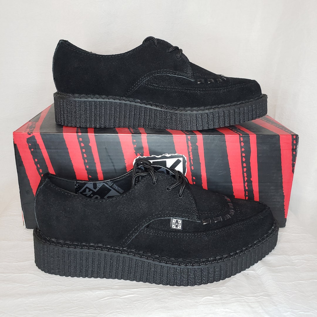 pointed toe creepers
