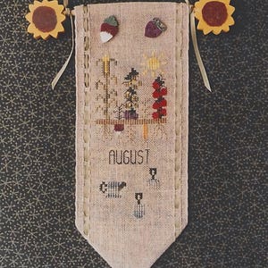 Holly House August Bellpull Cross Stitch  Pattern OOP Free Shipping