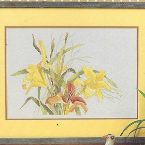Daylily Trio Cross Stitch Pattern by Ginger Gouger