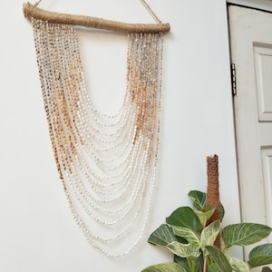 Ombre Boho Sea Shells Wall Hanging, White Sea Shells Wall Art, Broken White Shell Boho Hanging Decor, Boho Home Decor