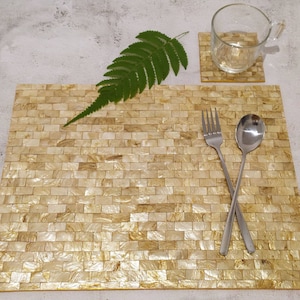 Set von 2/4/6 Sea Shell Platzset und Untersetzer: Gold Backstein; Geschirr Set für Ostern; Tischdekoration zum Erntedankfest; Luxus Tischunterlage
