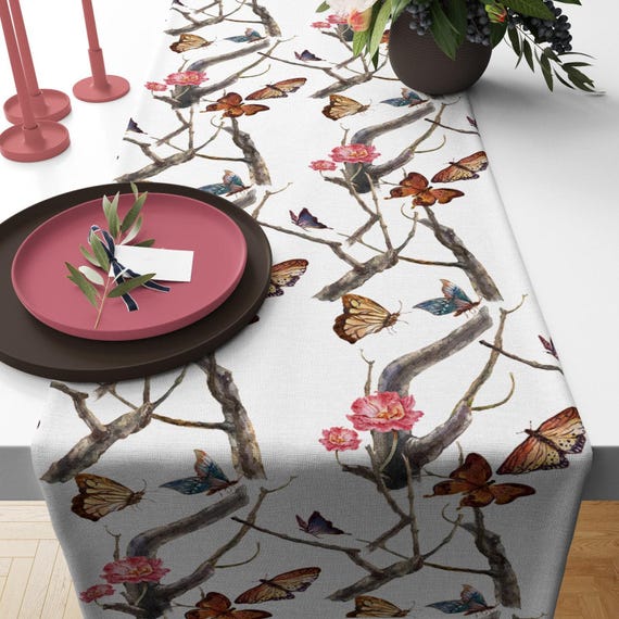 植物柄の鳥のテーブルランナー、ダイニングルーム用の春の花のセンター