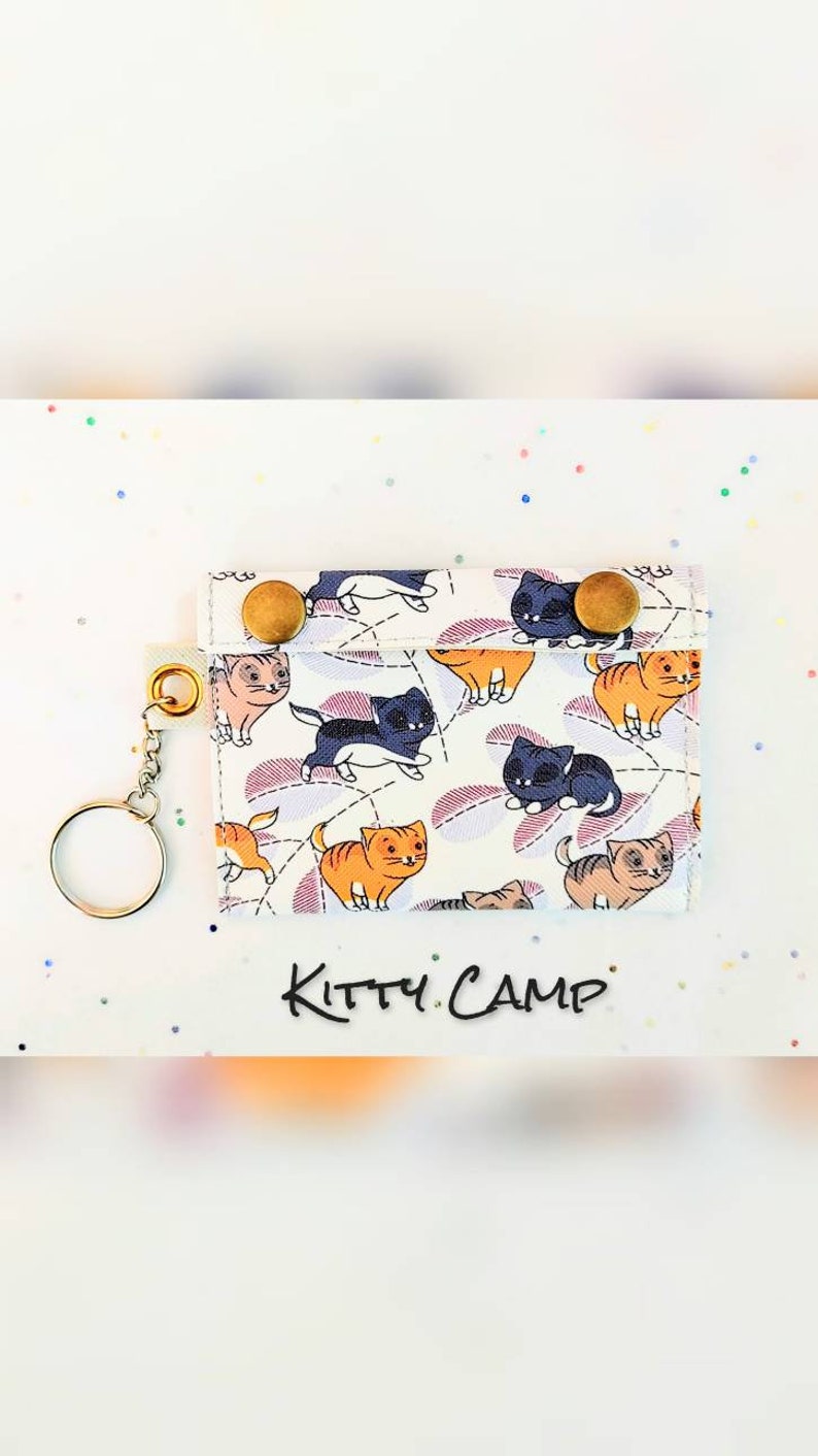 kawaii kitty camp keychain wallet