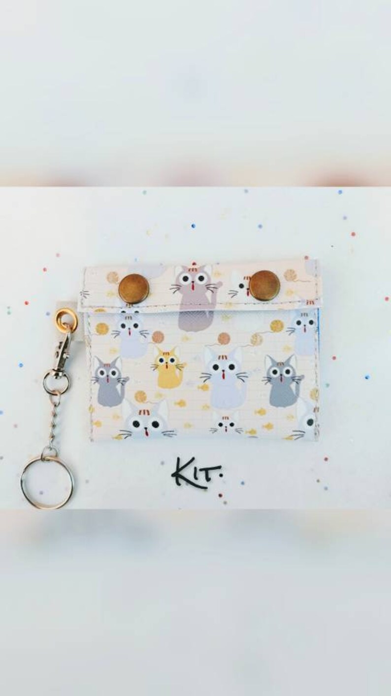 kawaii kit keychain wallet