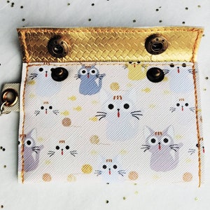 kawaii kit keychain wallet - open
