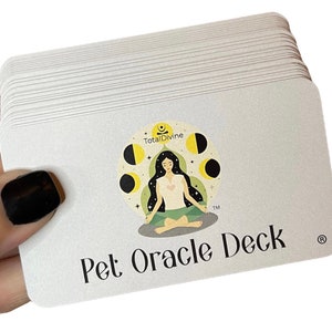 Pet Oracle Deck (Travel Size).