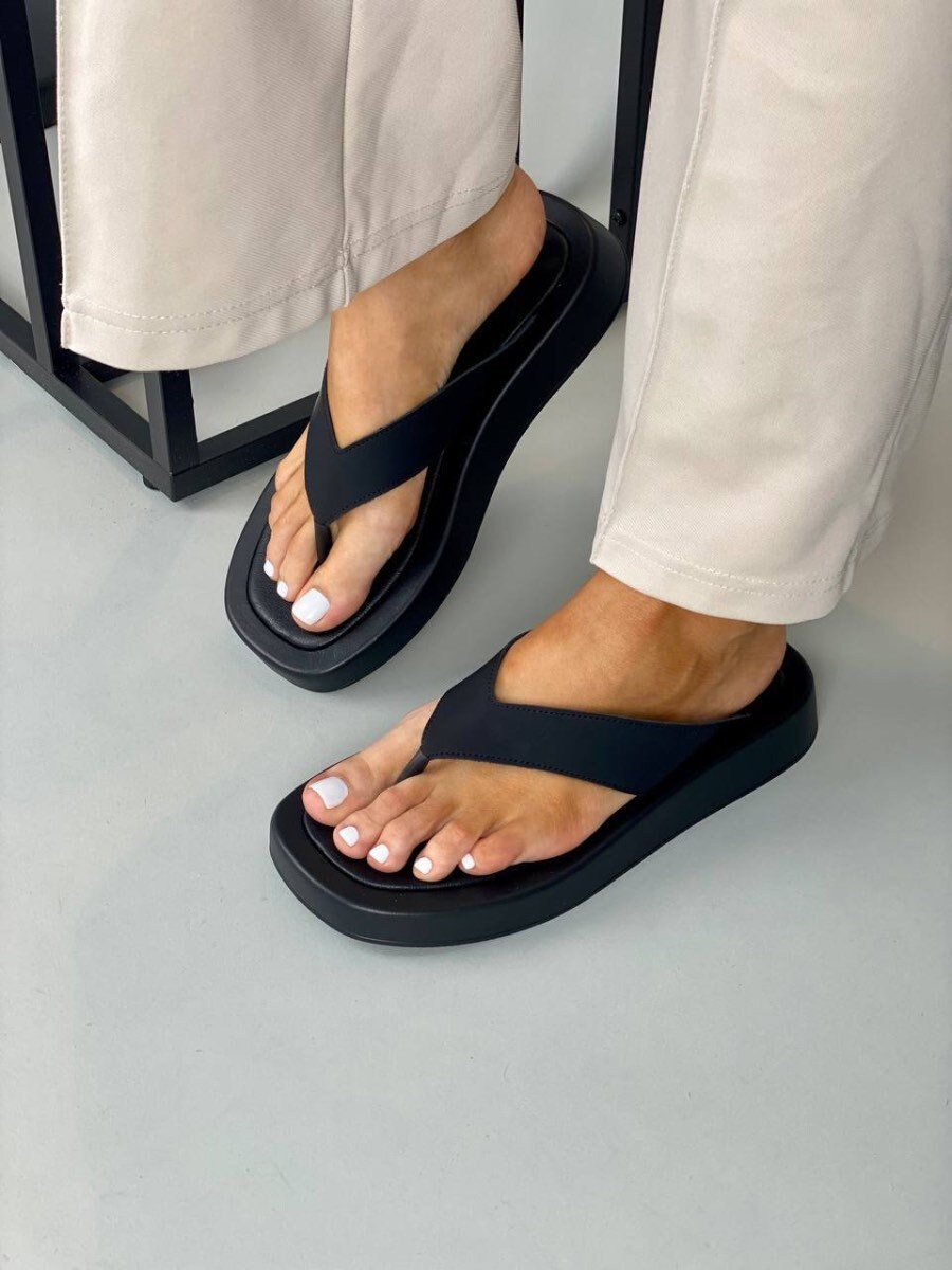Flip Flops, Women's Sliders