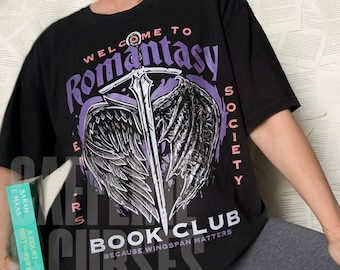Club de lectura Romantasy Camiseta Bookish Colores cómodos Camiseta de lector de fantasía Bookstagram Booktok Regalo para lector De enemigos a amantes Club de lectura picante
