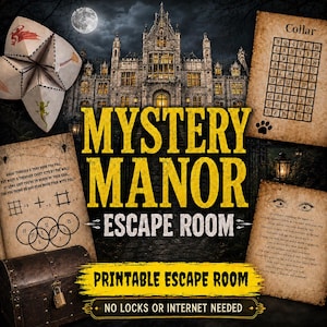 Op de afbeelding: Een printbare Mystery Manor escape room spelset met een achtergrond van een landhuis, een papieren geluksbrenger, een woordzoeker genaamd Collar, een raadselblad met sommen, een schatkist en een gedicht op oud perkamentpapier.