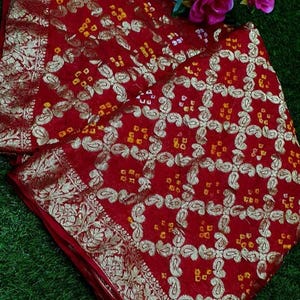 Red Banarasi Zari Bandhani Saree: Ghatchola Silk, Fall Piko Free