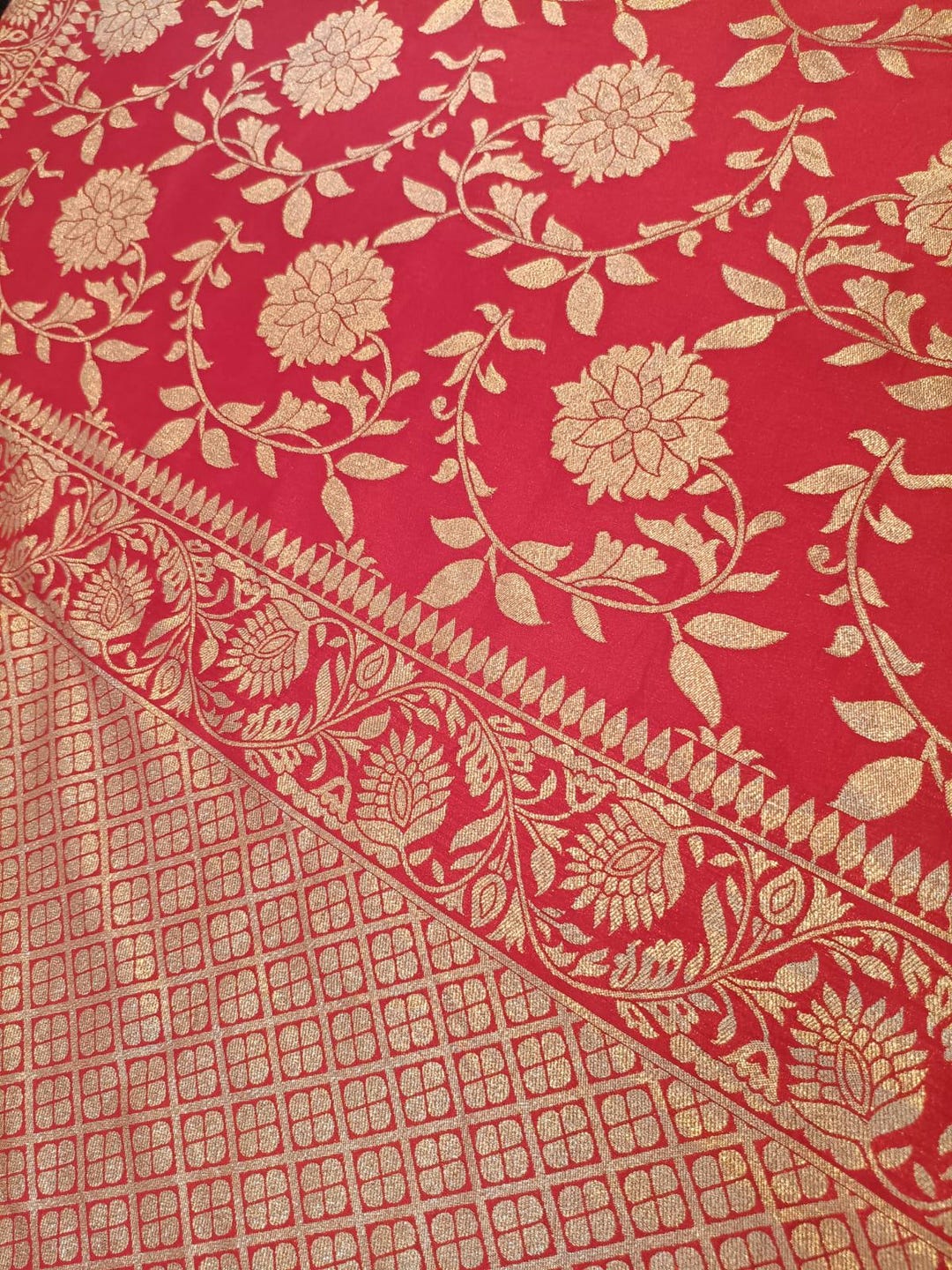 Sari Handwork Red Color Handwork Zari Jaal Dola Silk Sari: Traditional Wedding ...