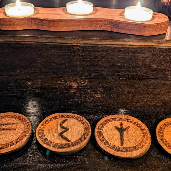 Set: 4 coasters, wooden beer mats, Nordic runes, Vikings. Gebo, Algiz, Sowilo, Ansuz