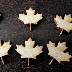 Esdoornbladeren | 6 stuks | gemaakt van hout | 4 mm dik | decoratie | decoratie | knutselen | doe-het-zelf | knutselspullen | plakbare steel | herfst | bruiloft | cadeau