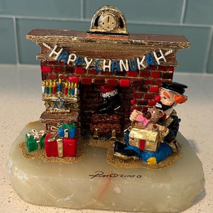 Ron Lee Clown Sculpture - Happy Chanukah - Hand painted bronze, 24k gold trim, heavy onyx base. Signed and numbered - L-162