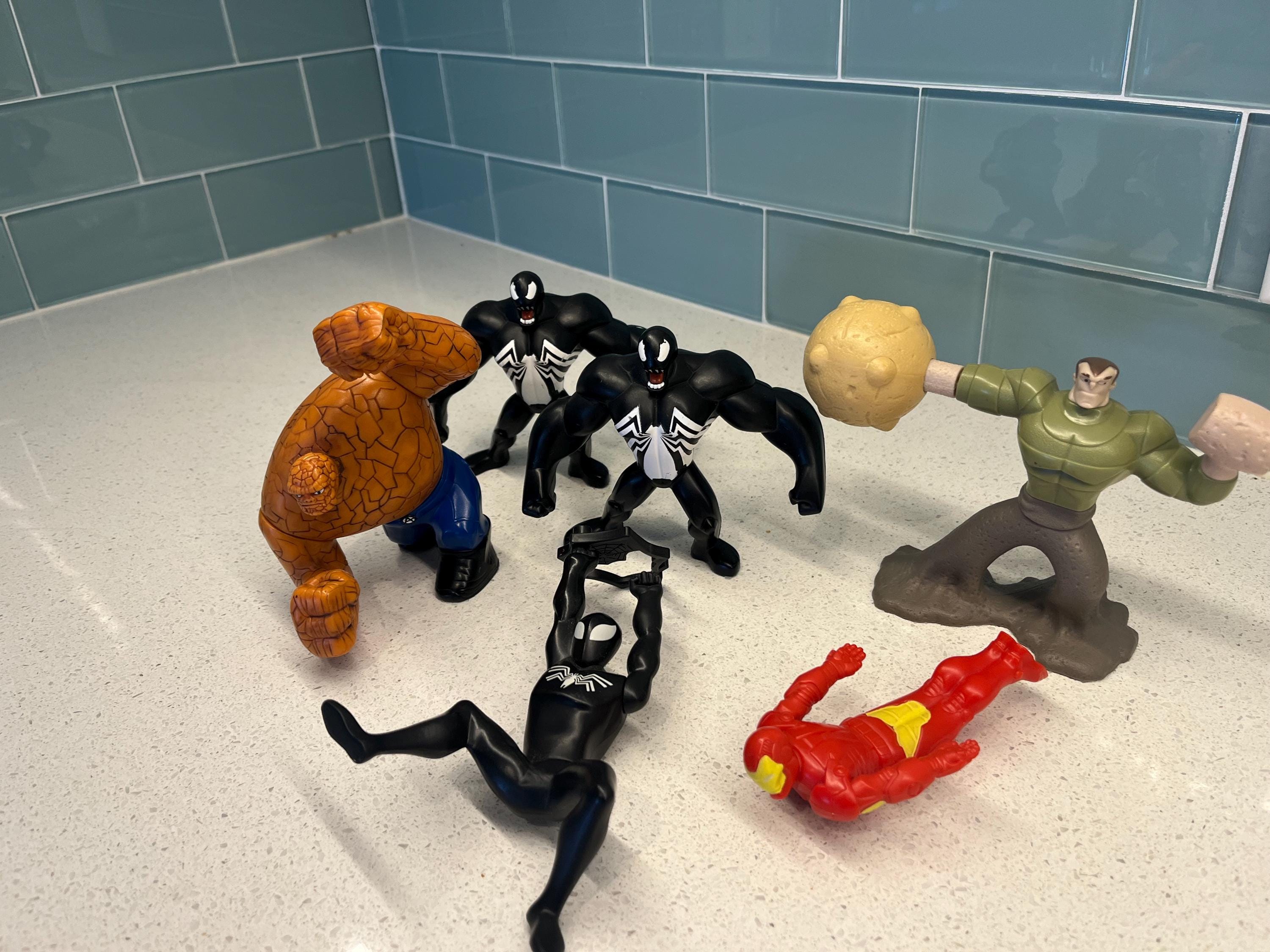 1/4 45cm MOMTOYS NO:MOM2003 ジョーカーバットマン Mcdonalds Happy Meal Toys (and Burger King) - Marvel Bundle ( Lot