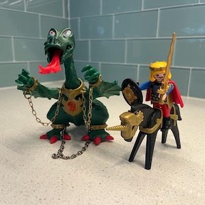 Playmobil 3840 - Dragon Hunter Prince - Complete Set